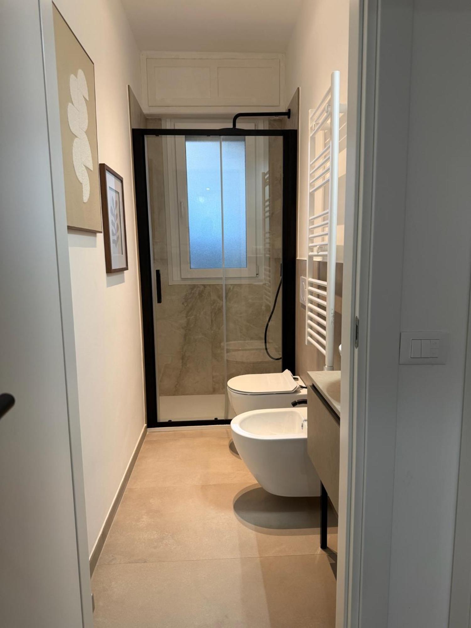 Noach Experience Apartment ลีวอร์โน ภายนอก รูปภาพ